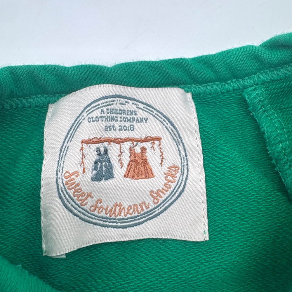 SWEET SOUTHERN SMOCKS Christmas Santa Sweatshirt 4T Green Red - Picture 2 of 5